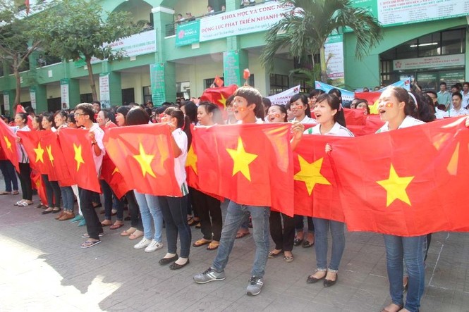 Sinh viên Đà Nẵng thiết thực hướng về Hoàng Sa - ảnh 3